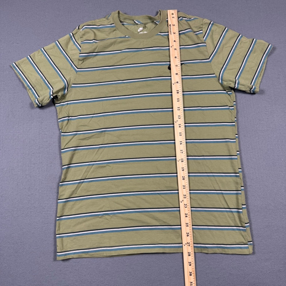 Nike Mens Striped T-Shirt Sage Green Blue White Embroidered Logo Size Large - Picture 6 of 11